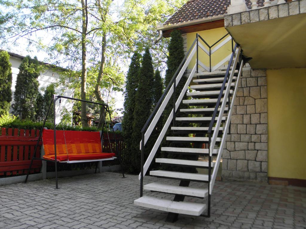 Edu Apartman Hajdúszoboszló Εξωτερικό φωτογραφία